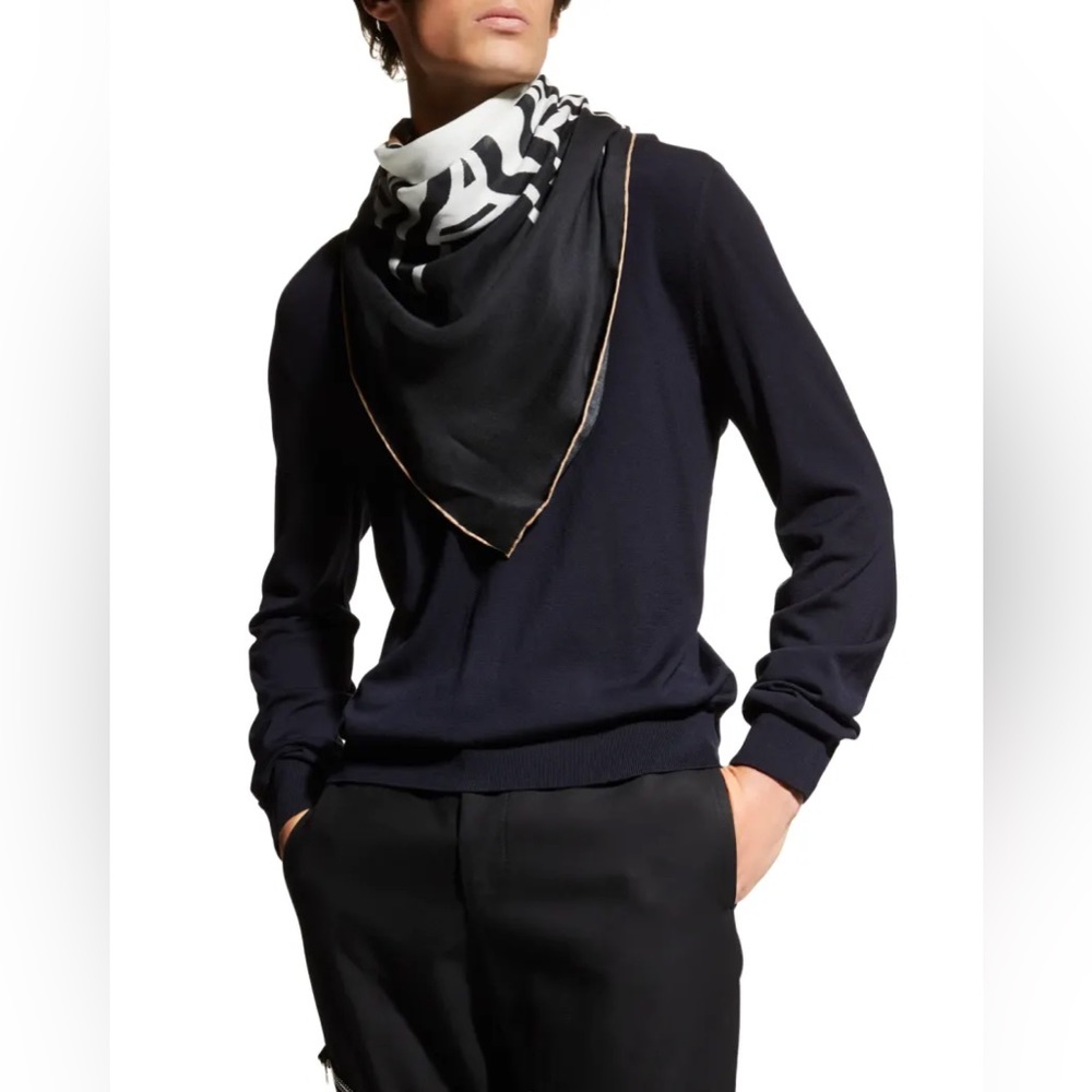 Givenchy
Men's Graphic Sun Cashmere-Blend Scarf